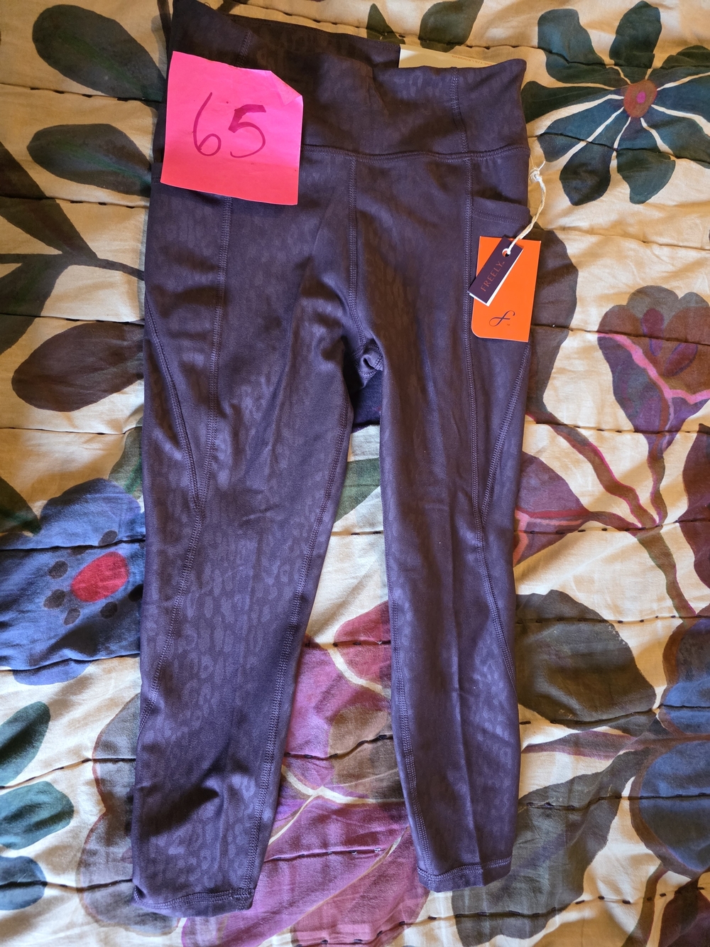 Freely Girls Leggings Purple Animal Print Size Xlarge NWT